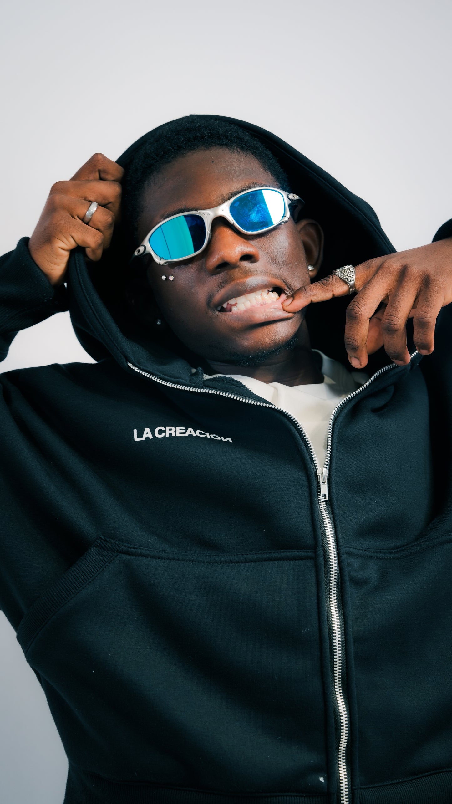 Signature Zip Up in Black