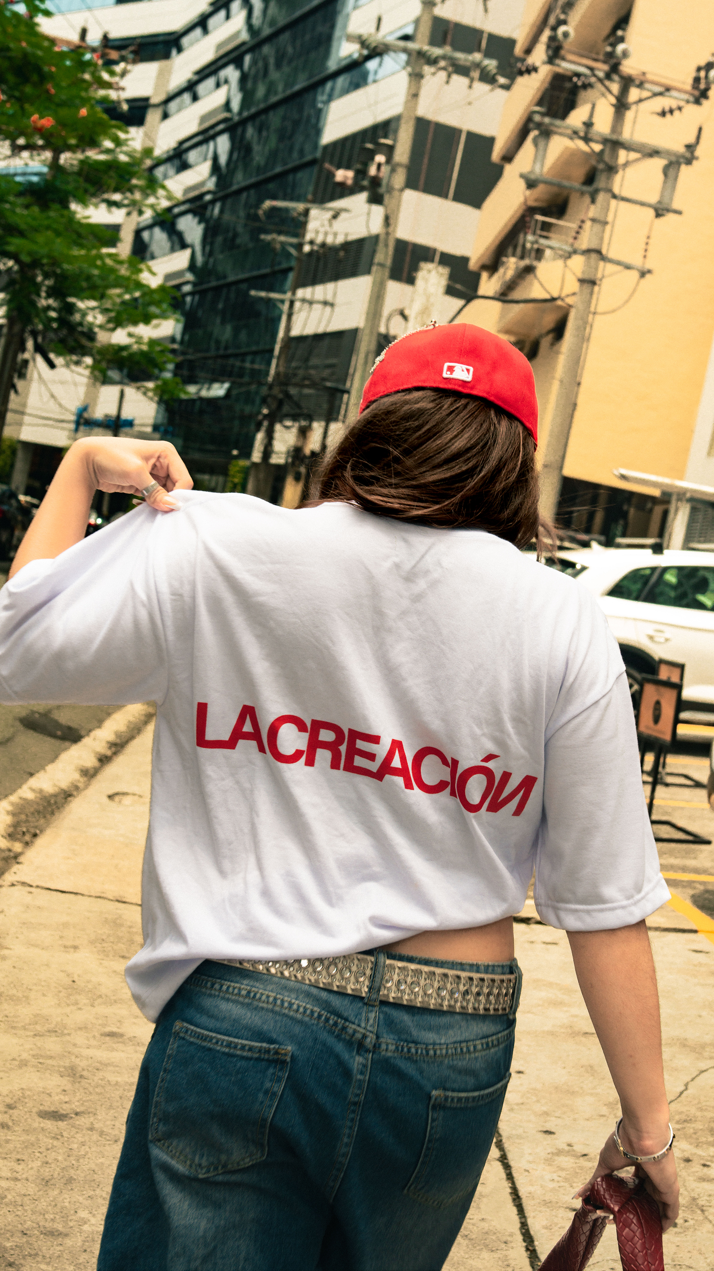 Signature Tee – Blanc Rouge