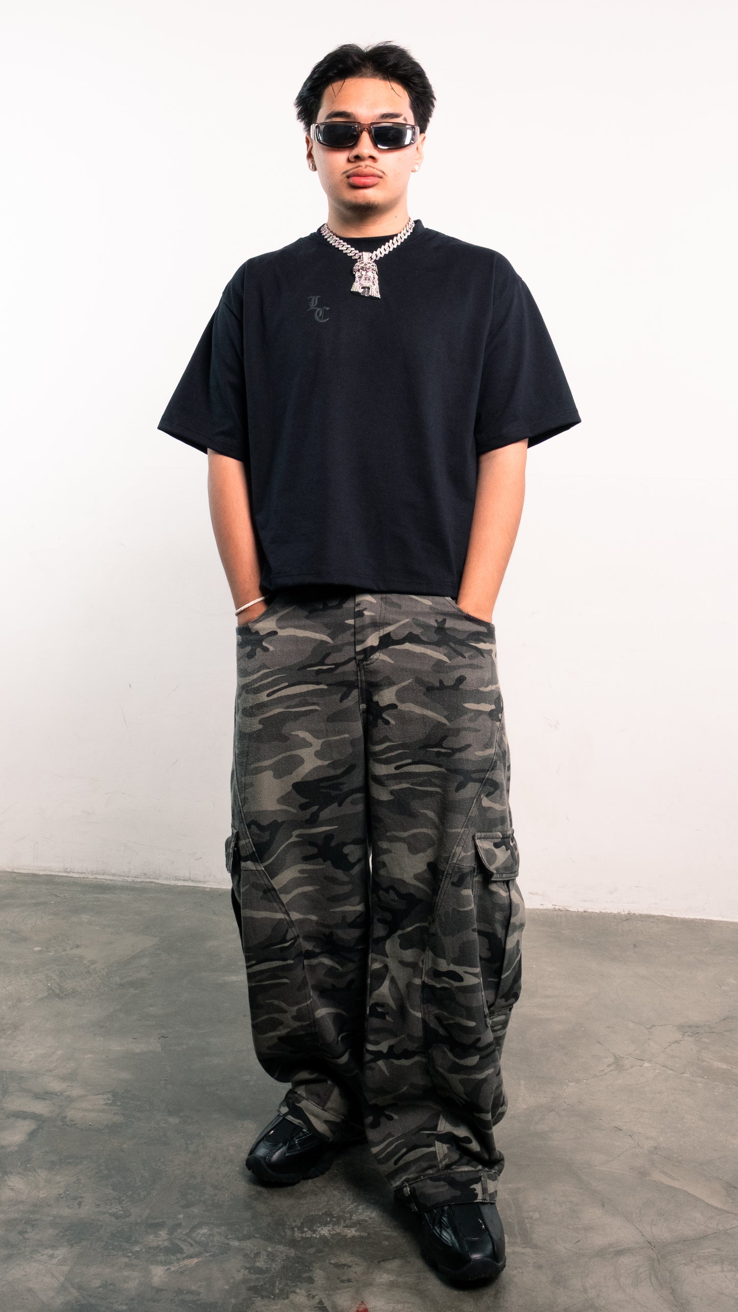 Marque Tee – Shadow